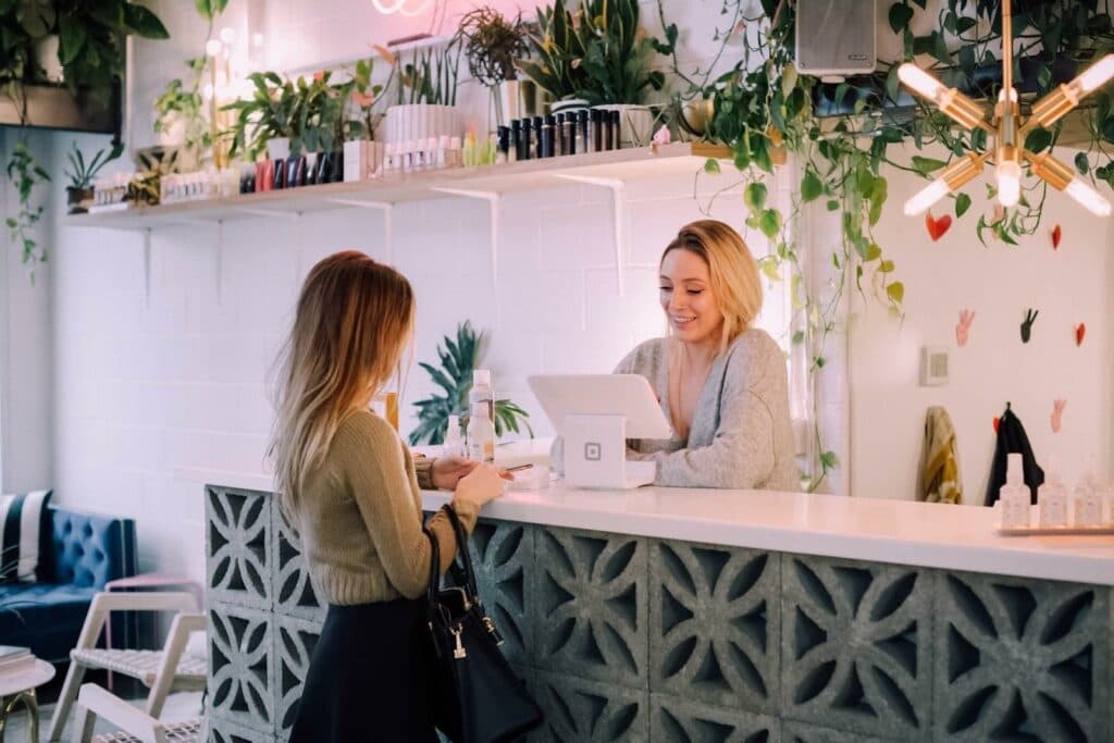 How Small Business Scheduling Software Can Help You Thrive 1