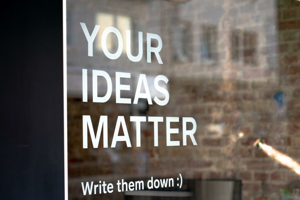 113. Guest Contribution - Coworking Psychology Why People Thrive in Shared Workspaces-2
