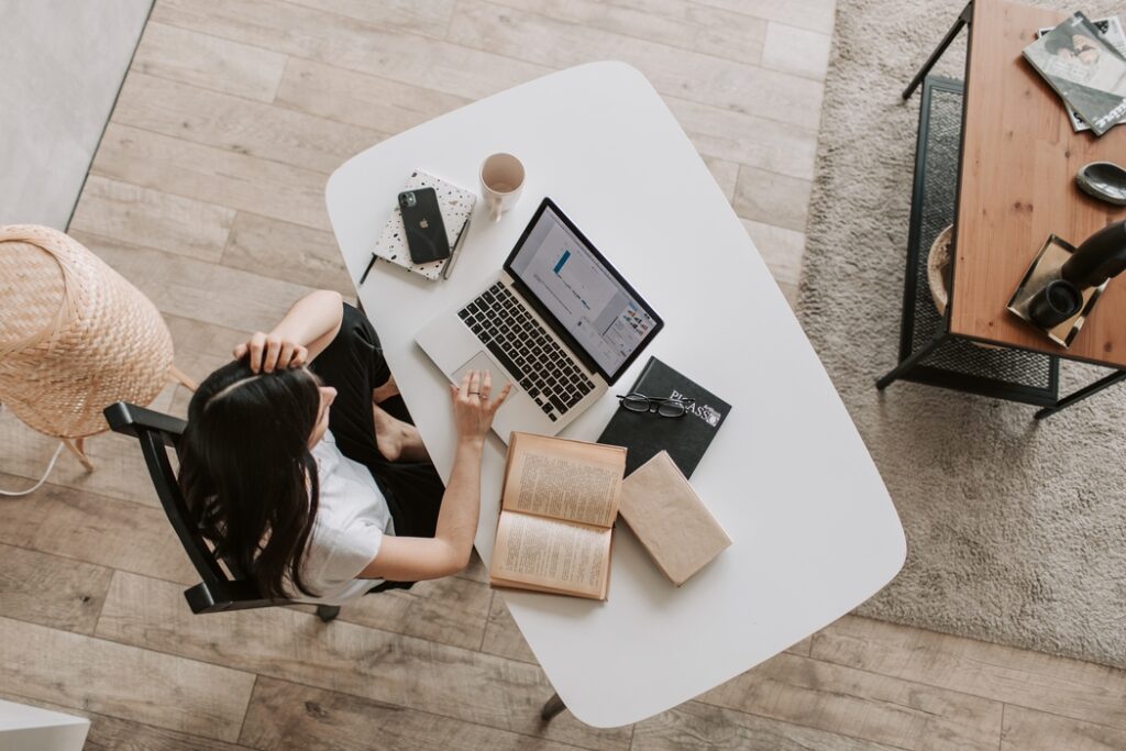 108. A complete guide to working from home-7